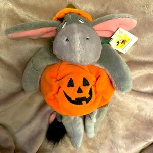 Vintage Walt Disney World Eeyore Pumpkin Plush Bean Bag 1999 NWT